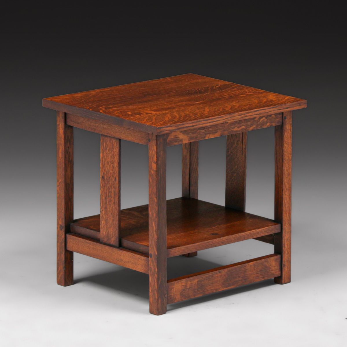 Grand Rapids Oak Side Table c1910