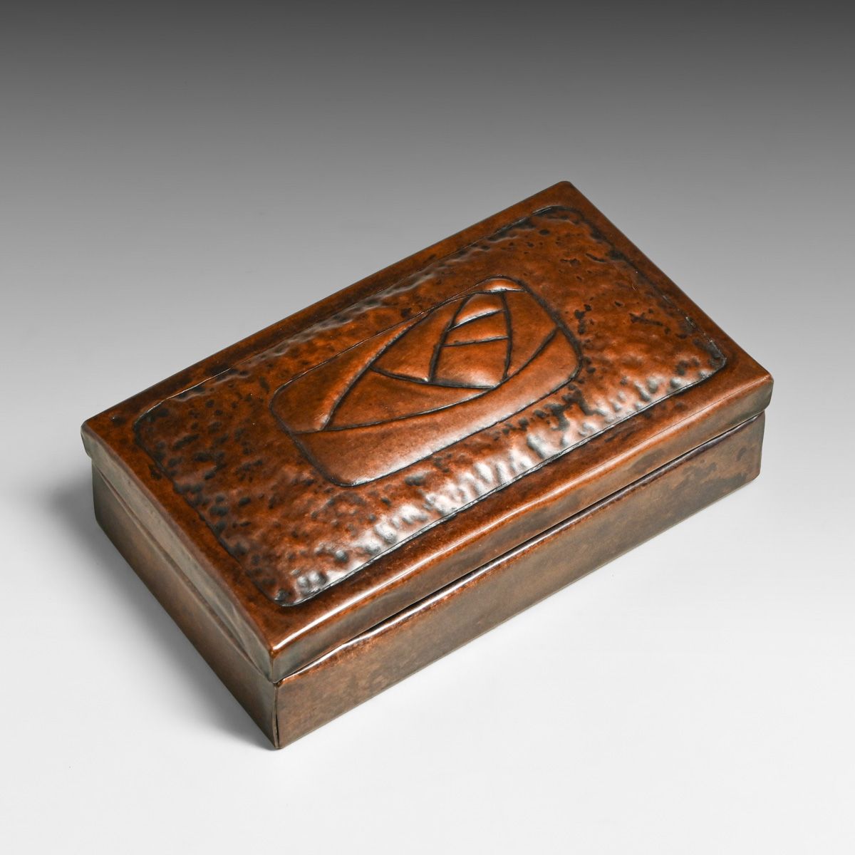 Arts & Crafts Period Hammered Copper Mackintosh Rose Box c1910
