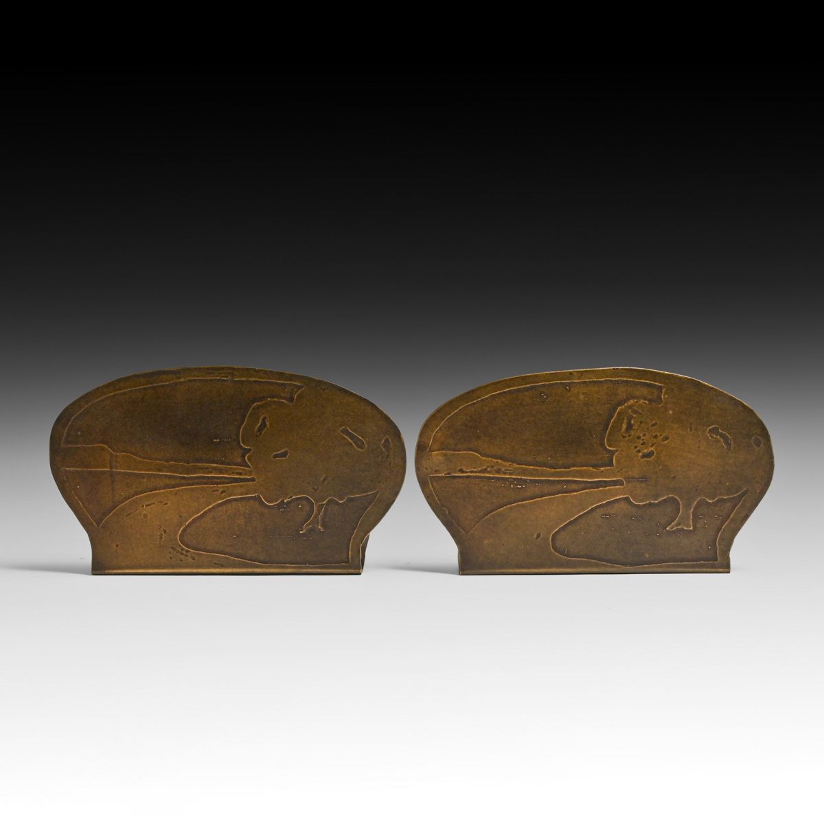 Early Craftsman Studios - Brooklyn, NY Acid-Etched Oak Tree Bookends c1917-1920