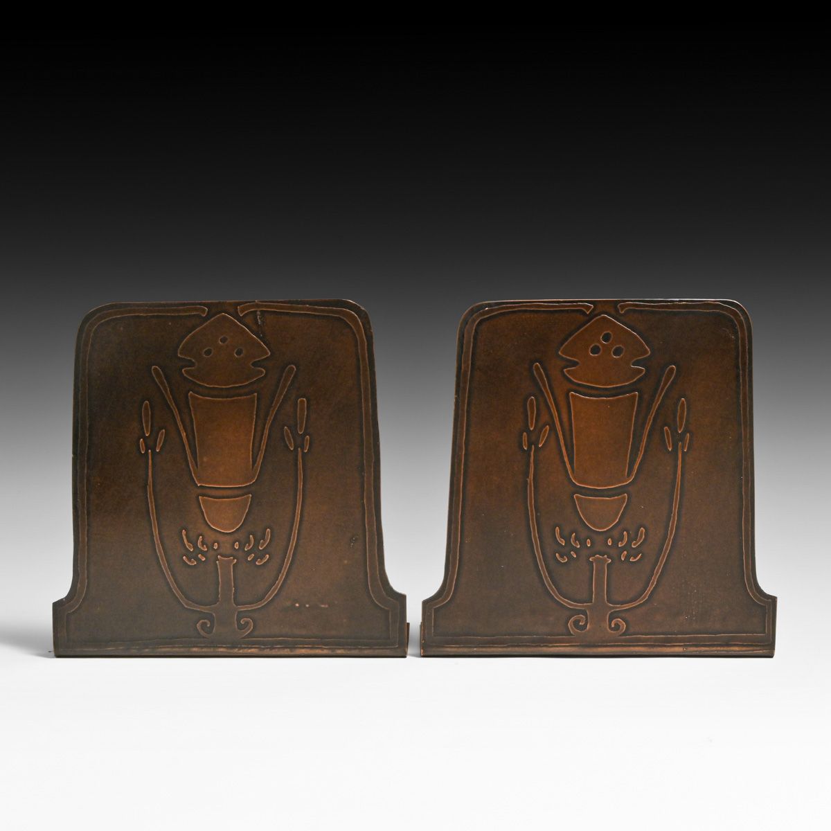 Minneapolis Handicraft Guild Hammered Copper Acid-Etched Bookends c1910