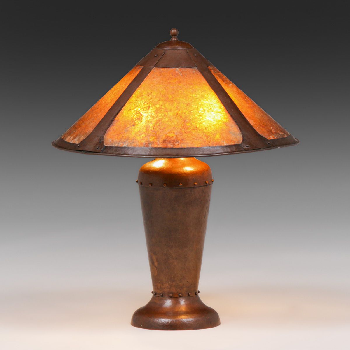 John L. Willocx (not Willcox) Hammered Copper & Mica Riveted Lamp c1920s