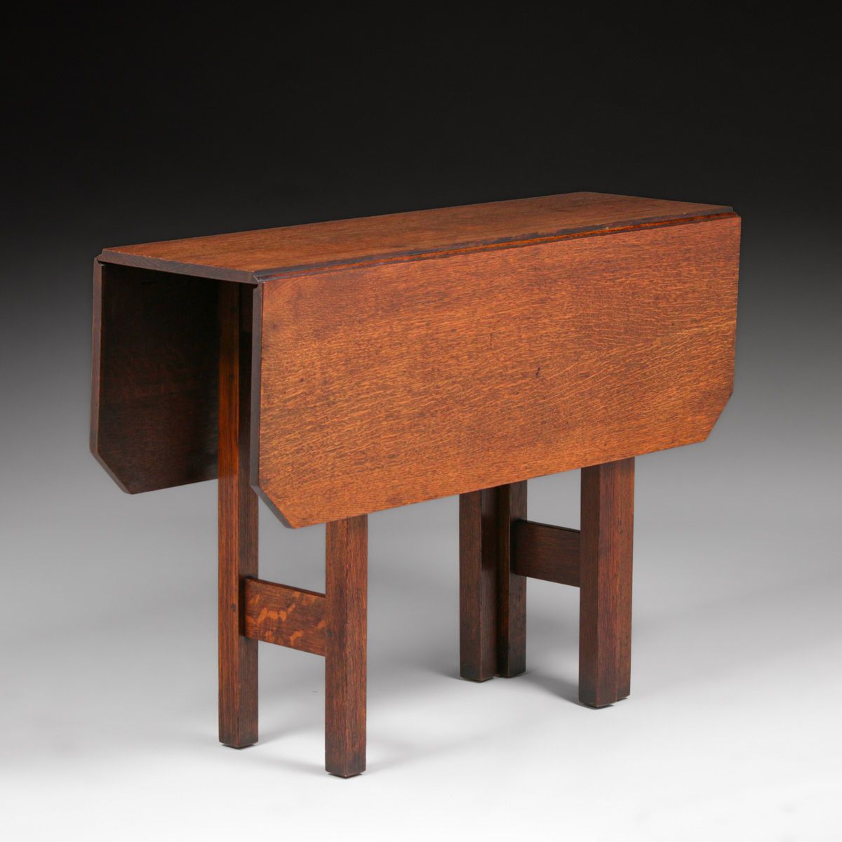 Gustav Stickley #638 Oak Dropleaf Table c1912
