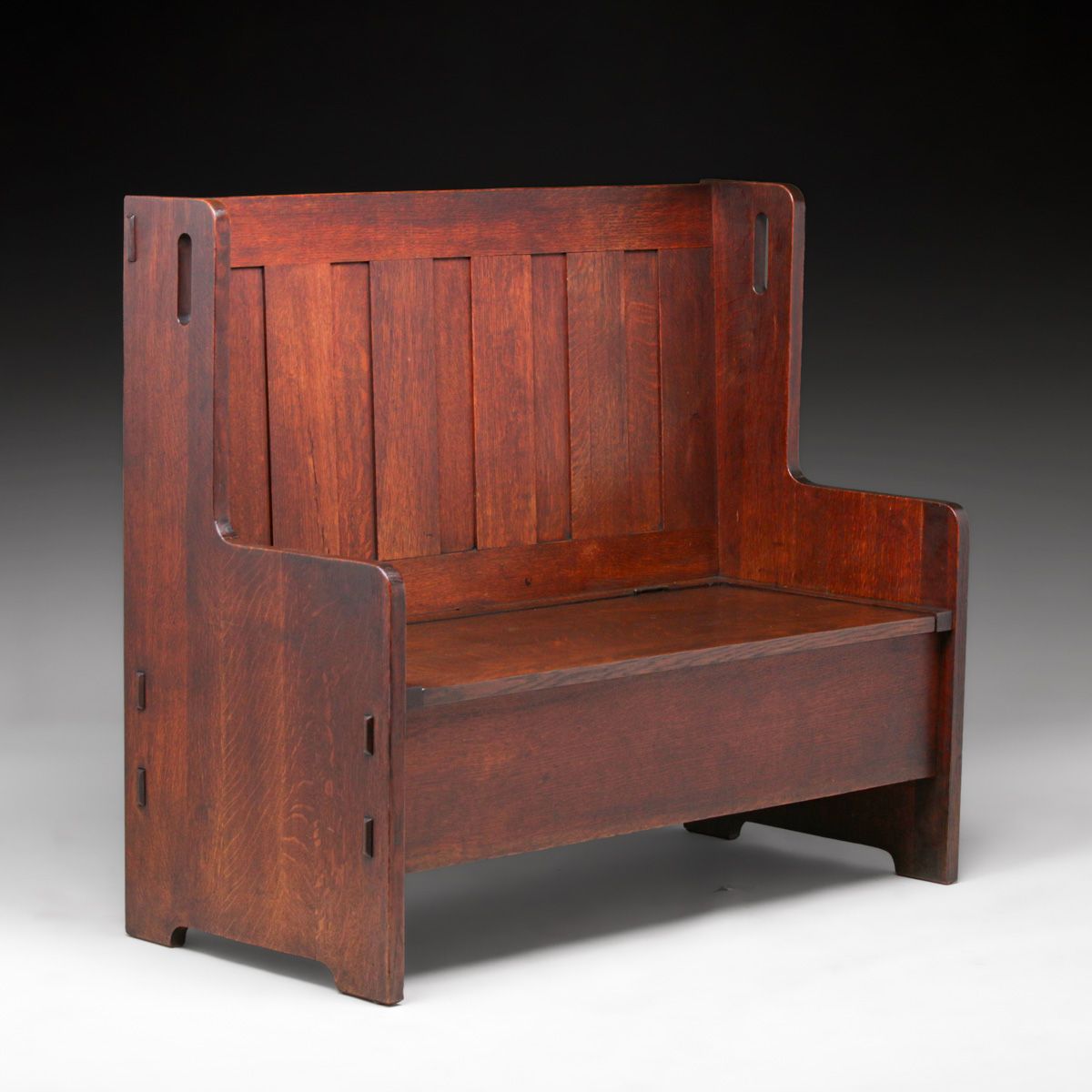 Gustav Stickley #224 Hall Bench c1912-1915