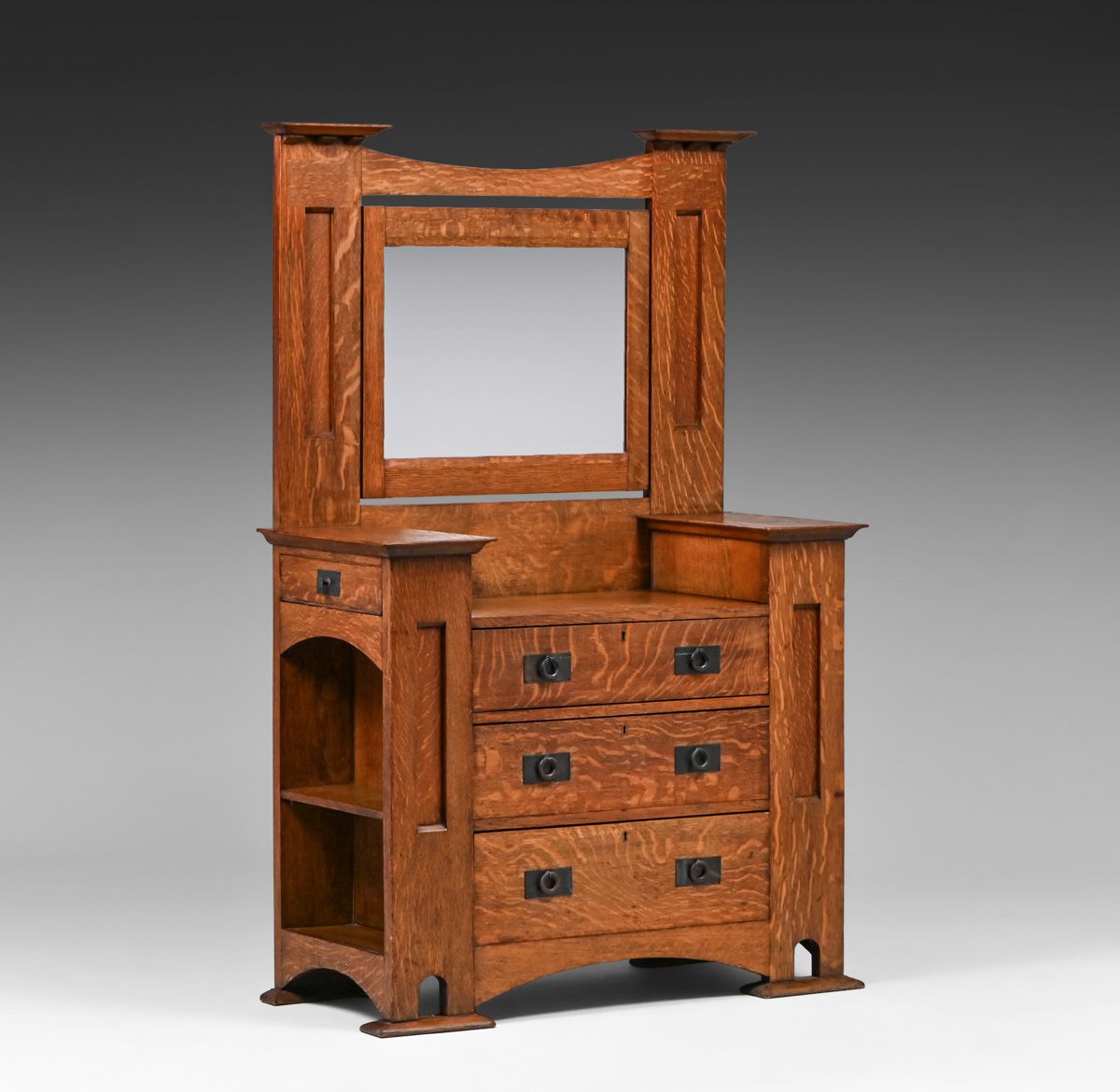 English Arts & Crafts Oak Dresser c1900s