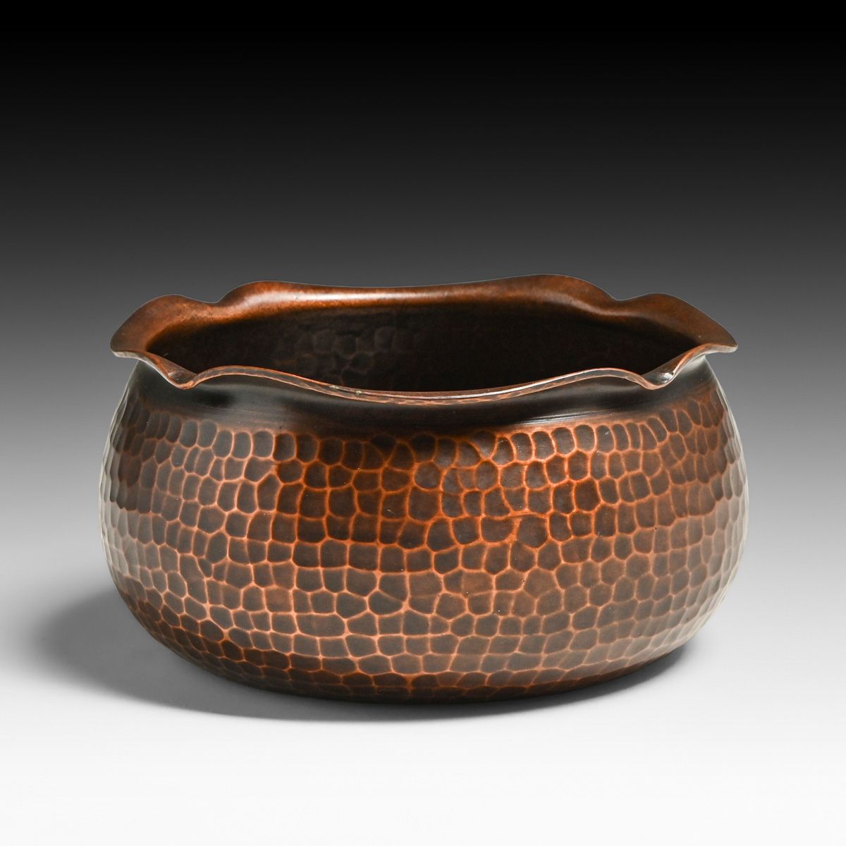Roycroft Hammered Copper Ruffled Rim Bowl c1920s