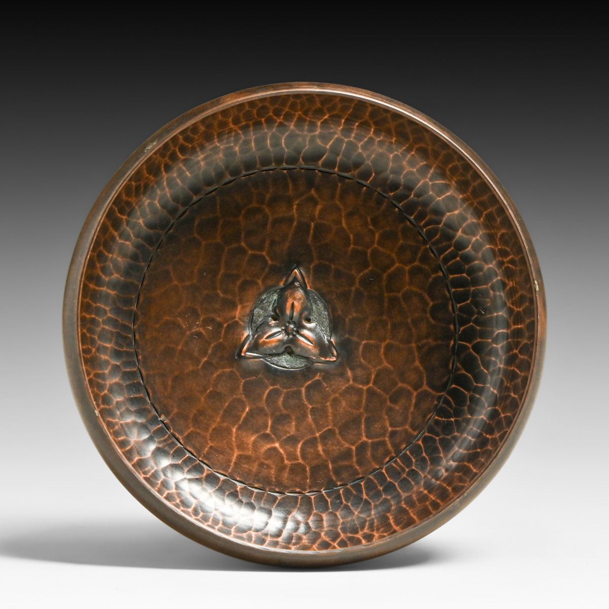 Roycroft Hammered Copper Trefoil Bowl c1915