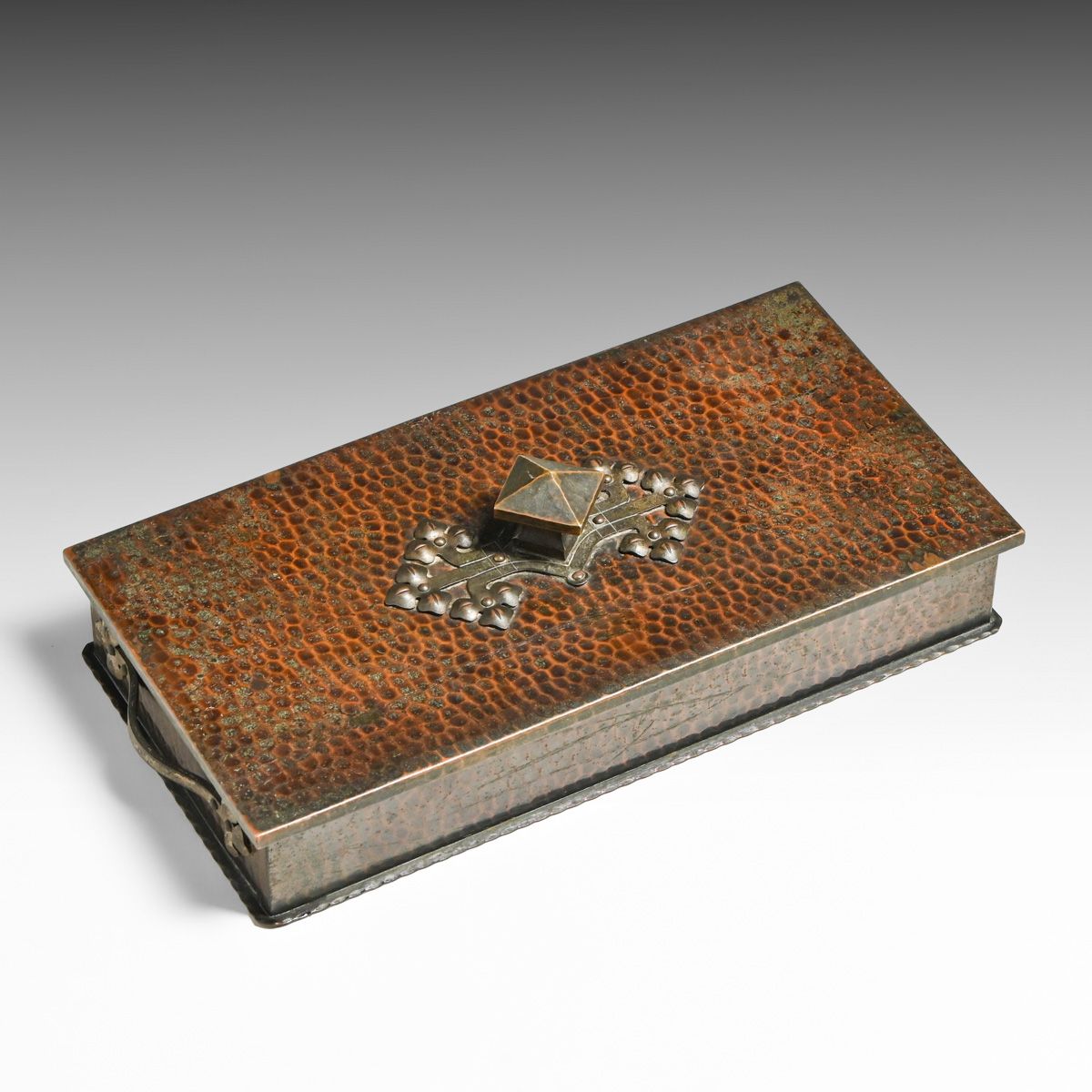 Roycroft Hammered Copper "Etruscan" Box c1920s