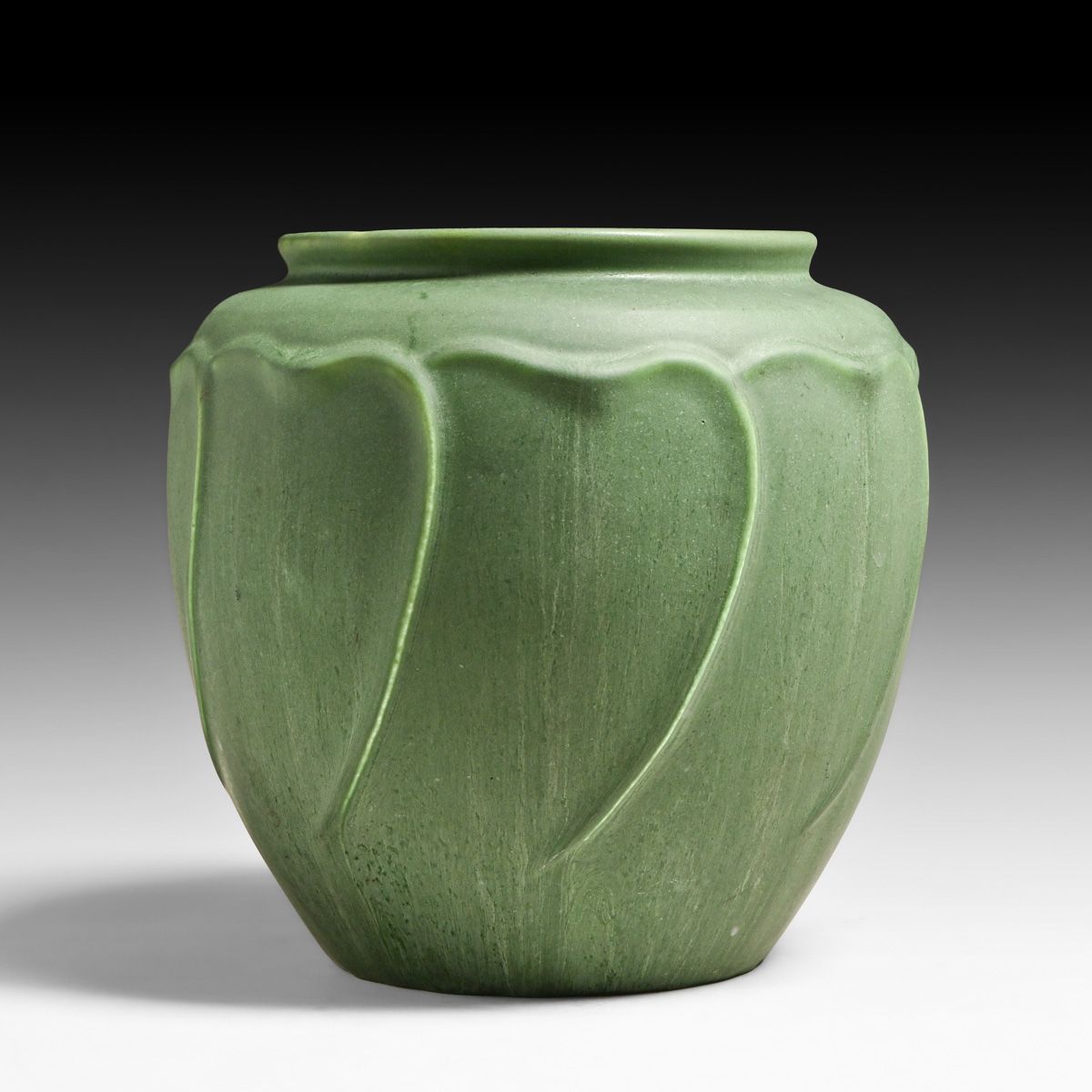 Hampshire Pottery #93 Matte Green Vase c1910