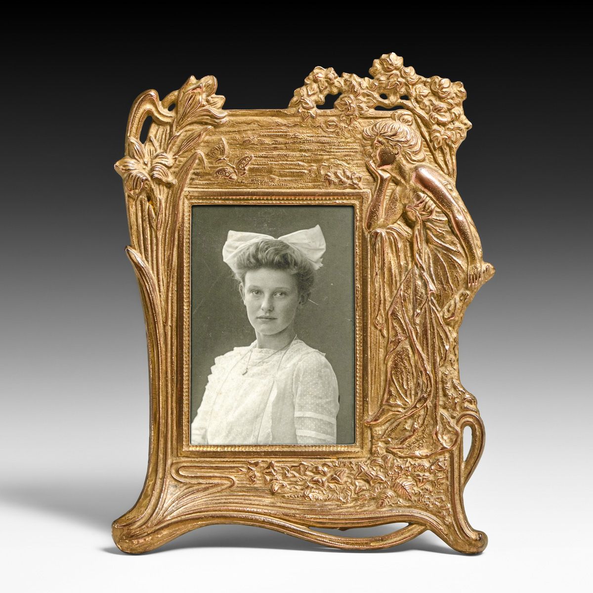 French Art Nouveau Gilt Brass Picture Frame c1900s