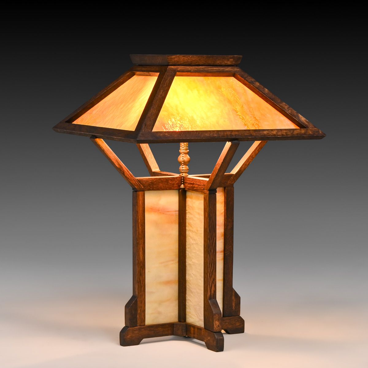 Prairie School Arts & Crafts Period Oak & Slag Glass Lamp c1910