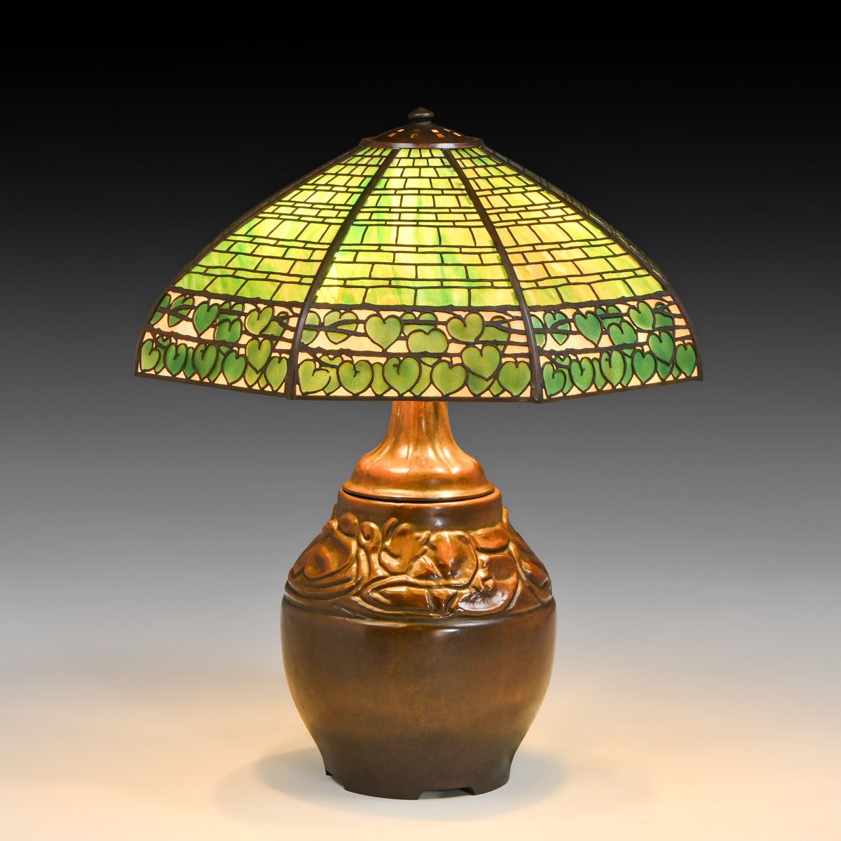 Handel Overlay Geometric Heart-Leaf Border Lamp c1910