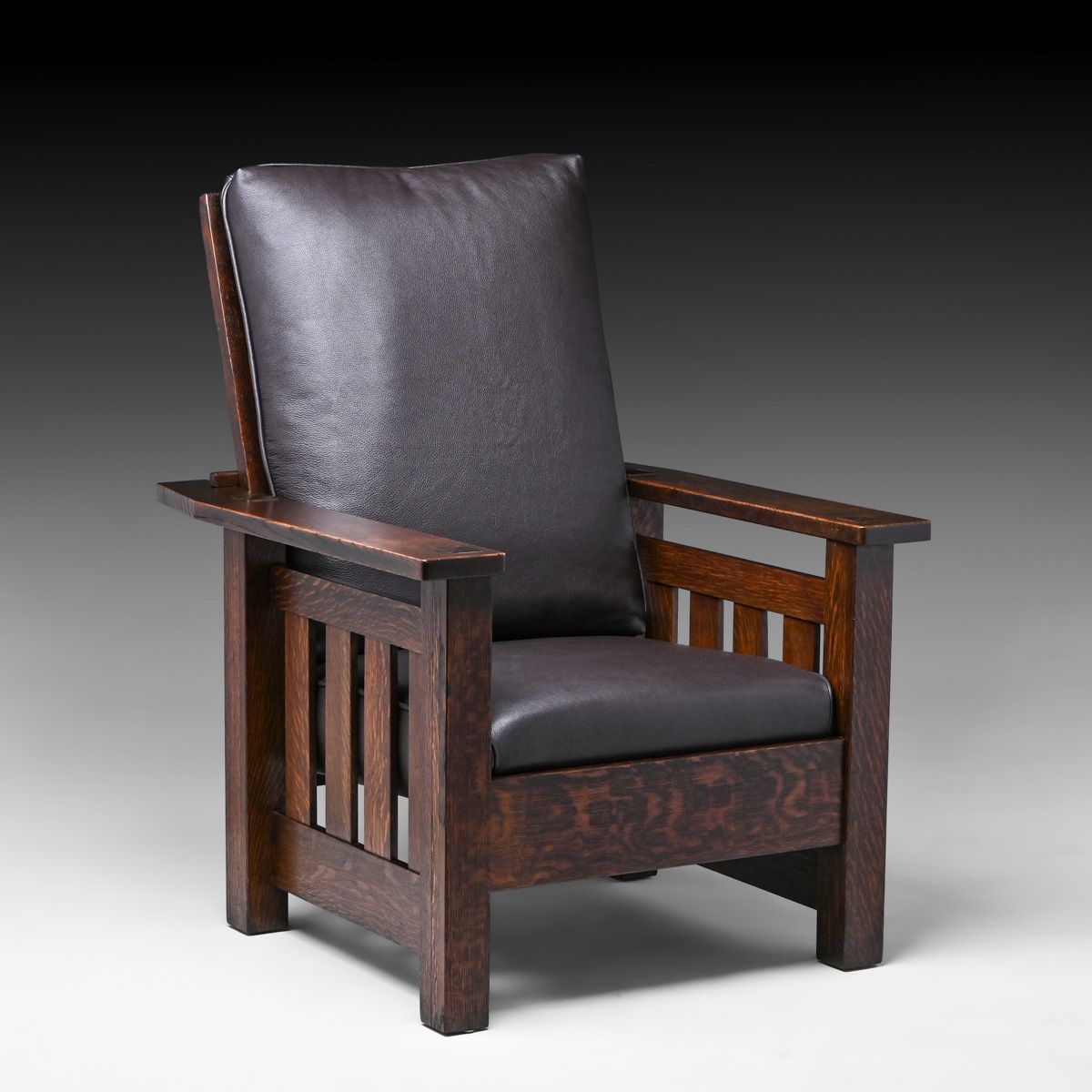Lifetime Furniture Co Slatted Oak Morris Chair c1910