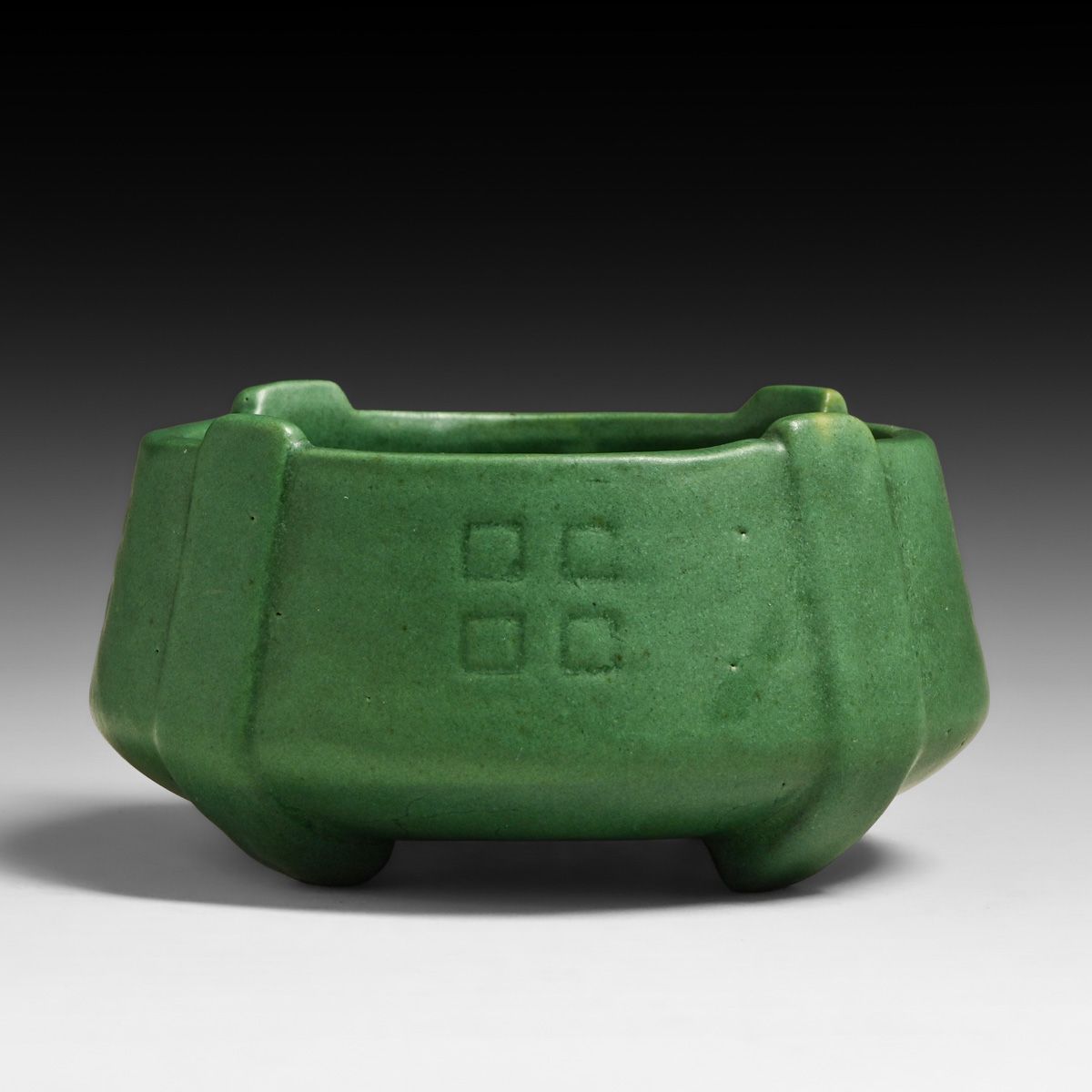 Weller Bedford Matte Green Buttress Bowl c1910