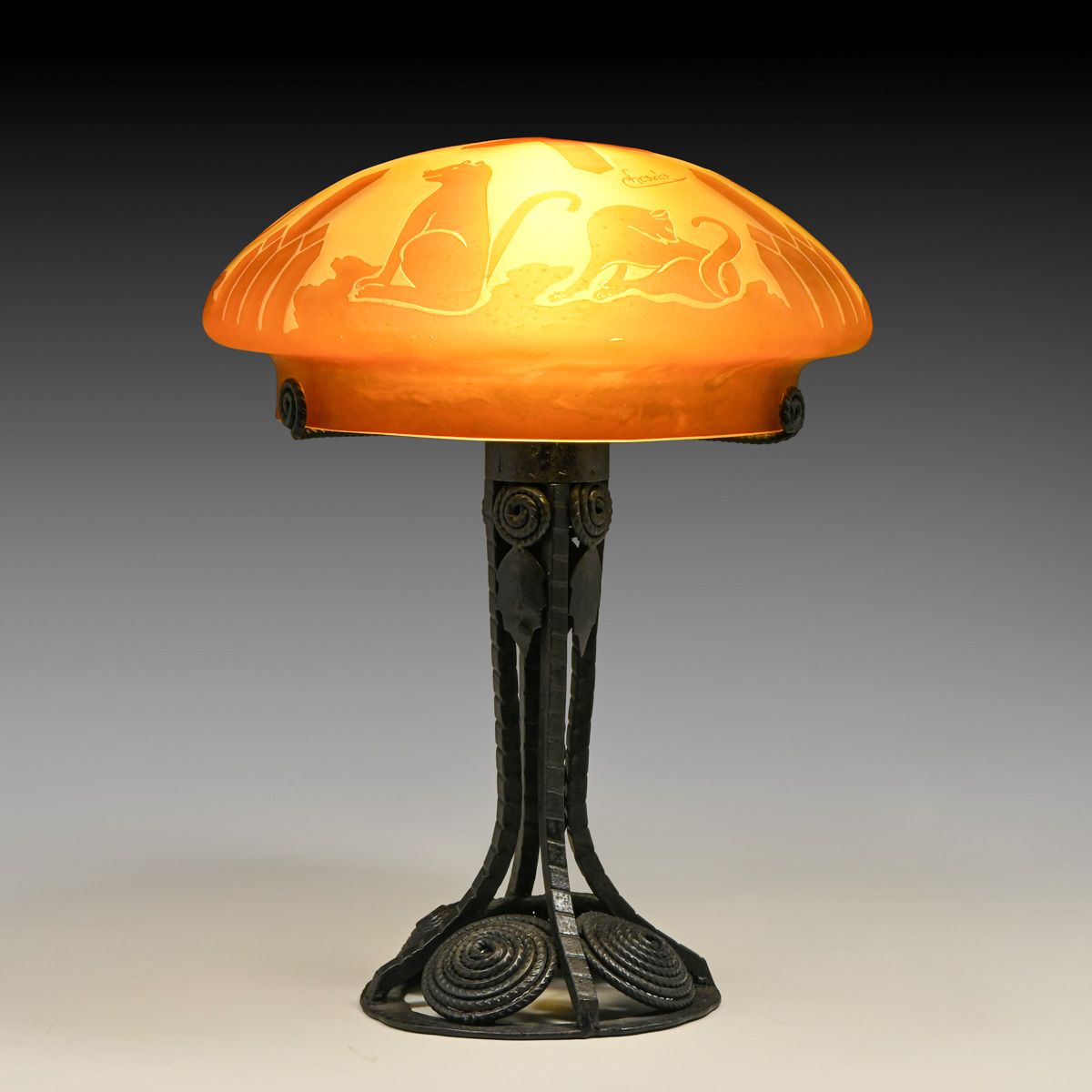 Charles Schneider Le Verre Français Art Deco "Chats" Lamp c1922-1925
