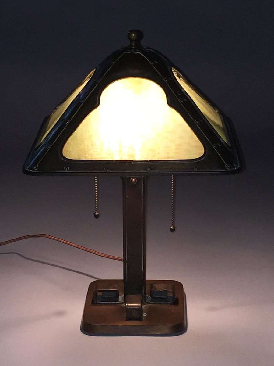 bras_lamp_01