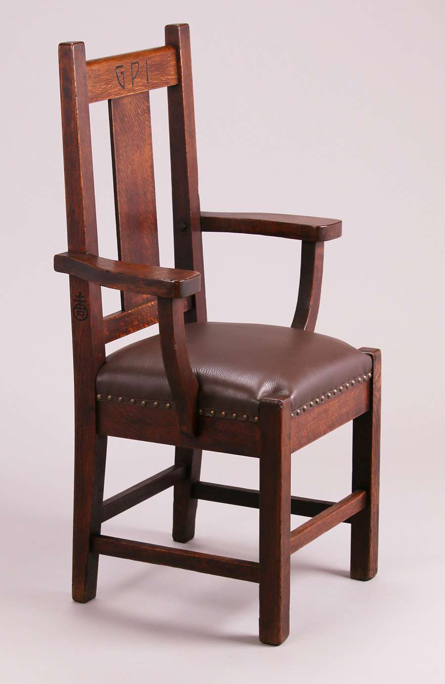 GPIArmchair2