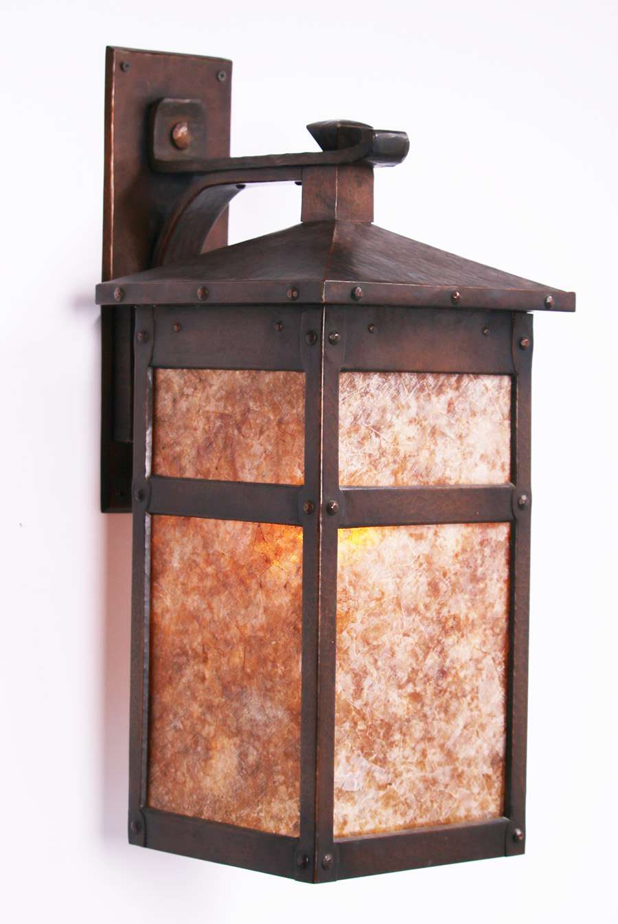 RoycroftGPILantern2