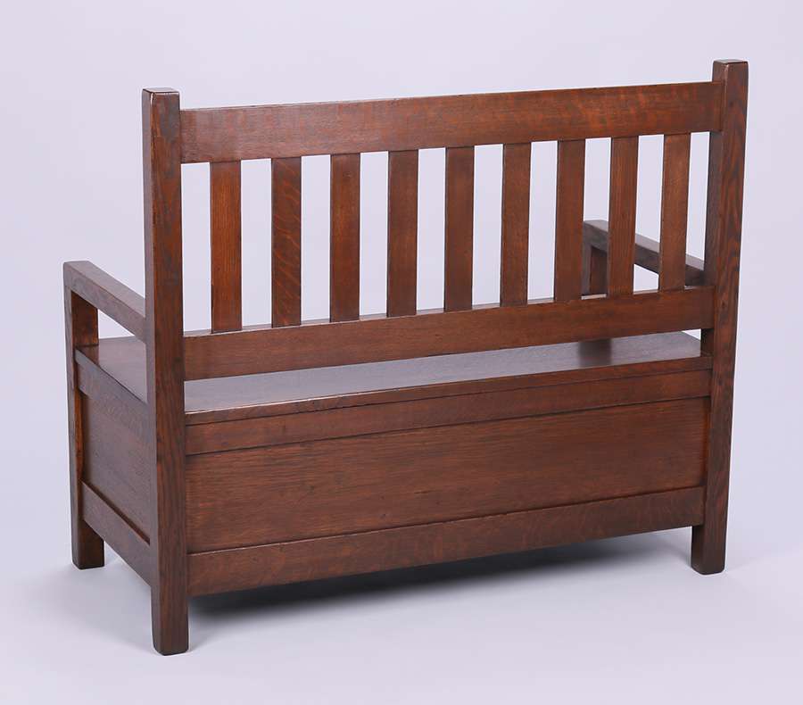 RoycroftHallBench5