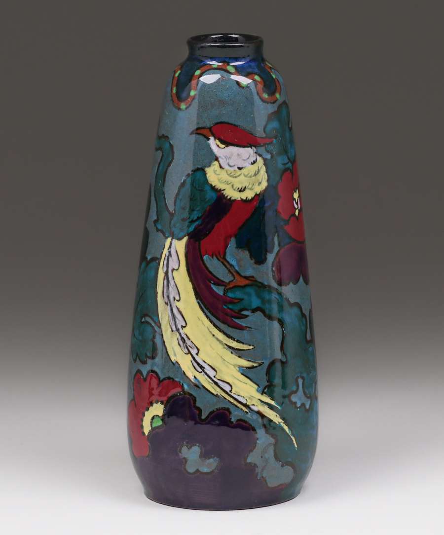 noodles of Swamp Decoro Pottery - England Parrot Vase c1920s | California Historical Design