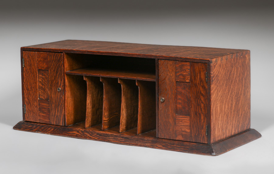 Gustav stickley 92 table top desk organizer c1910 california